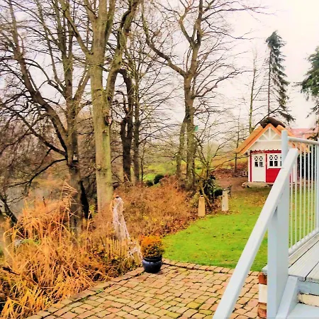 Ferienhaus Direkt Am Schmalensee