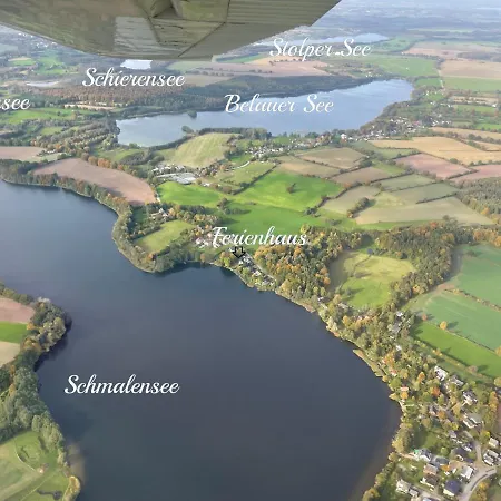 Ferienhaus Direkt Am Schmalensee