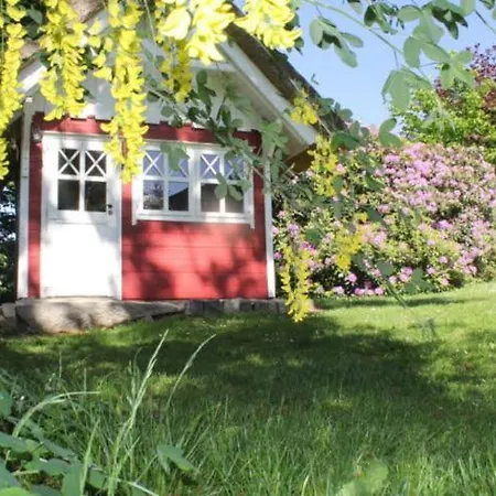 Ferienhaus Direkt Am Schmalensee